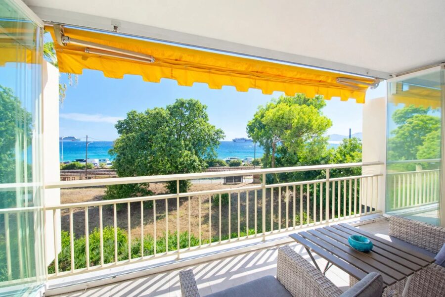 Appartement à vendre à Cannes — Vue mer — photo 1