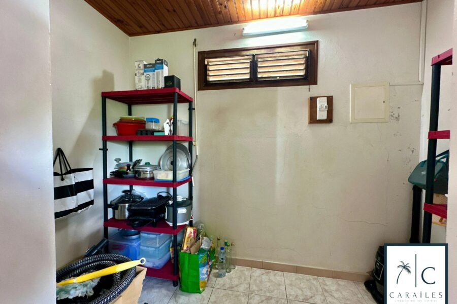 Maison à vendre à Rivière-Salée — Vue mer — photo 12