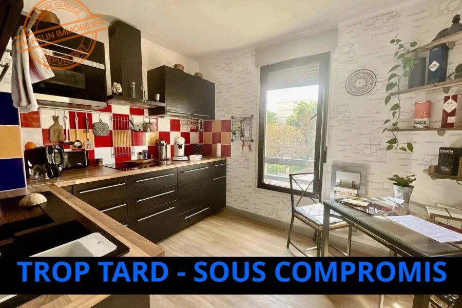 Appartement à vendre à Lyon 4e Arrondissement — Vue sur la ville — photo 2