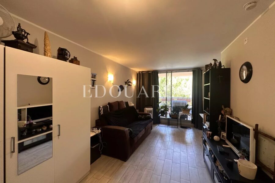 Appartement à vendre à Roquebrune-Cap-Martin — Vue sur la ville — photo 2