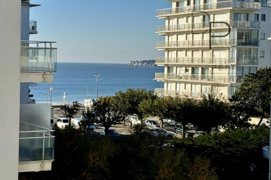 Appartement à vendre à La Baule-Escoublac — Vue mer — photo 1