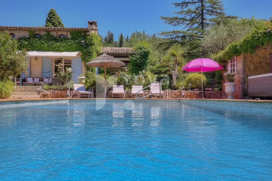 Maison à vendre à Châteauneuf-Grasse — Vue nature — photo 3