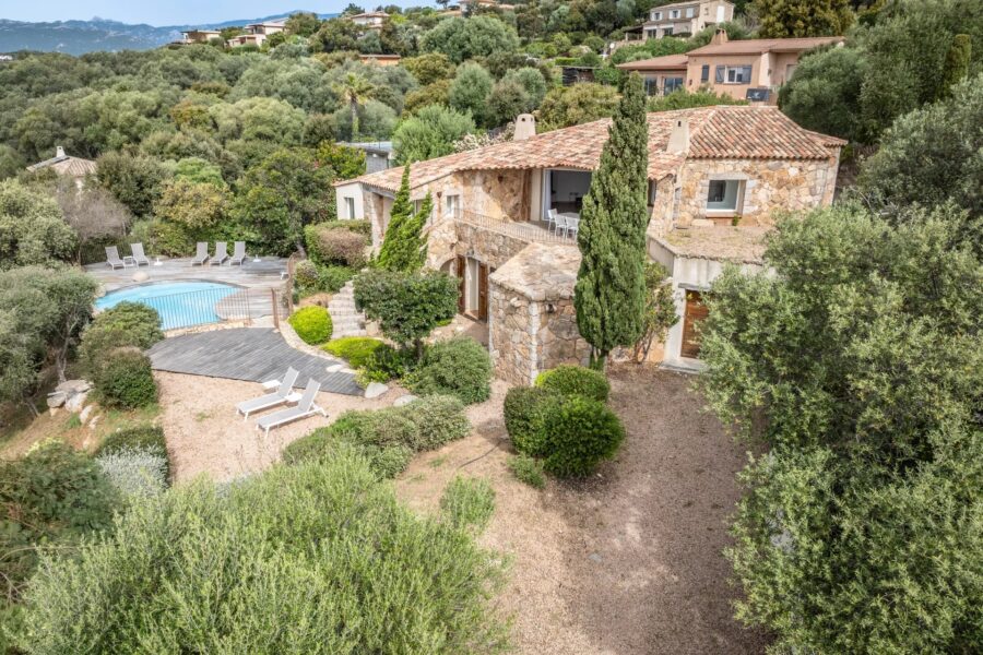 Maison à vendre à Sainte-Lucie-de-Porto-Vecchio — Vue mer — photo 3