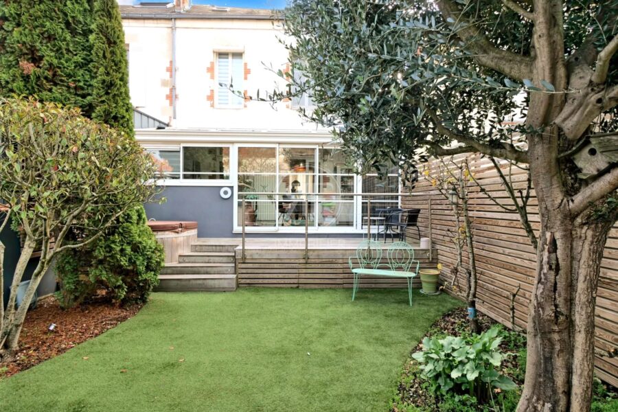 Maison à vendre à La Rochelle — Vue parc & jardin — photo 10
