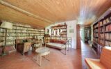 Maison à vendre à Saint-maximin-la-sainte-baume — Vue nature — photo 11