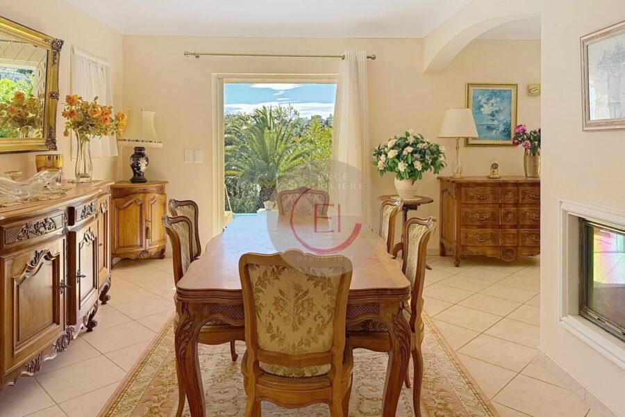Maison à vendre à Les Adrets-de-l&rsquo;Estérel — Vue mer — photo 12