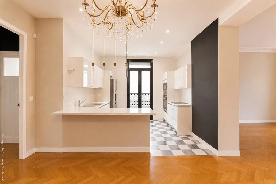 Appartement à vendre à Marseille 8e arrondissement — Vue sur la ville — photo 5