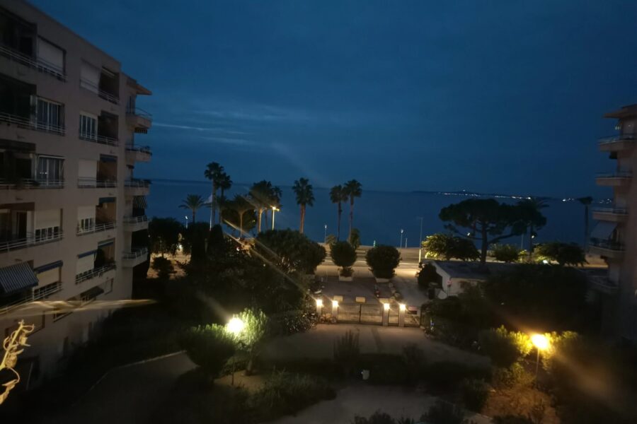 Appartement à louer à Cagnes-sur-Mer — Vue mer — photo 1
