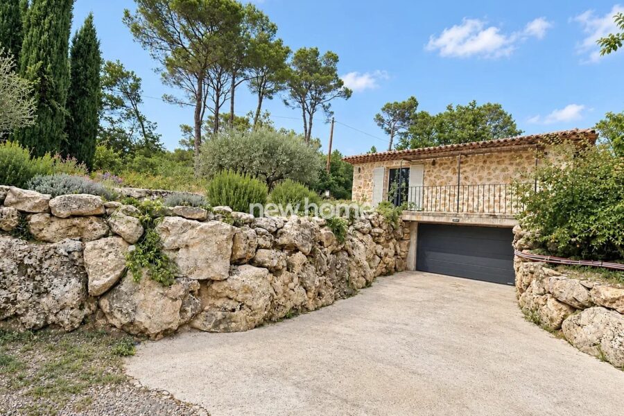 Maison à vendre à Saint-Antonin-du-Var — Vue montagne — photo 38