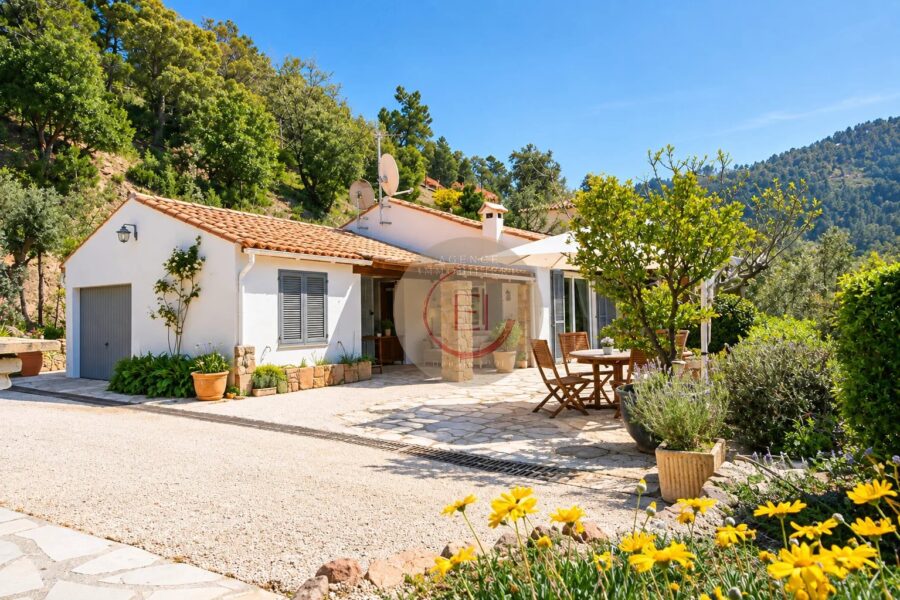 Maison à vendre à Mandelieu-la-Napoule — Vue montagne — photo 5