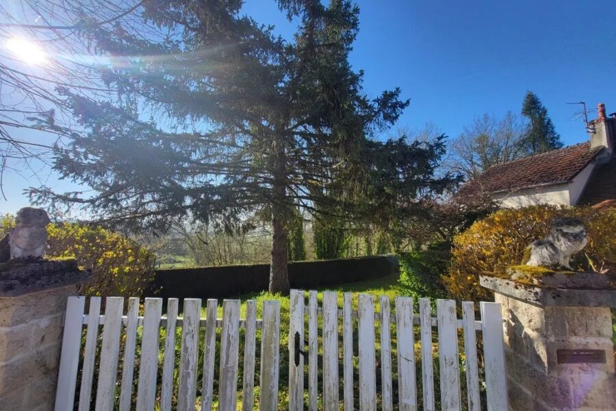 Maison à vendre à Limanton — Vue montagne — photo 26