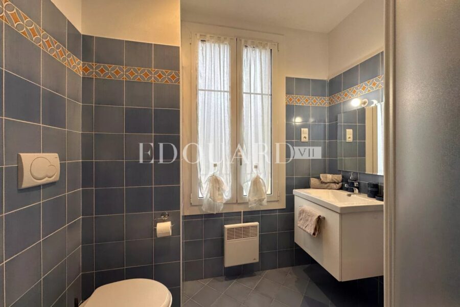 Appartement à vendre à Menton — Vue sur la ville — photo 5