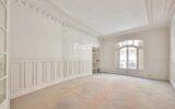 Appartement à vendre à Paris 16e arrondissement — Vue monument — photo 7