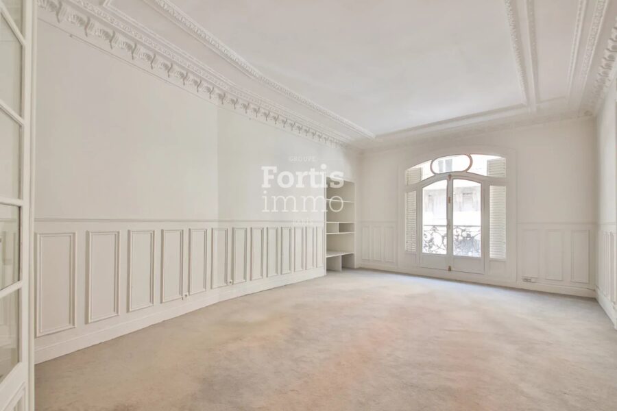 Appartement à vendre à Paris 16e arrondissement — Vue monument — photo 7