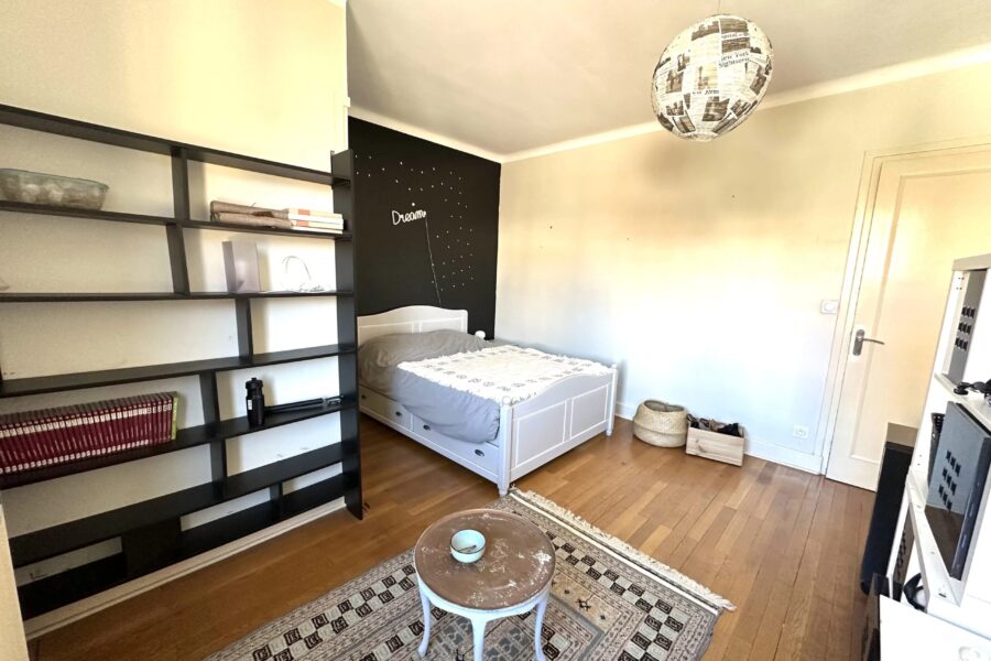 Appartement à vendre à Saint-Étienne — Vue sur la ville — photo 11