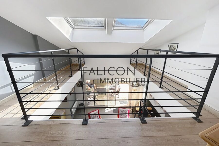 Maison à vendre à La Celle — Vue montagne — photo 8