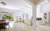 Maison à vendre à Mougins — Vue parc & jardin — photo 8