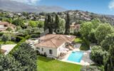 Maison à vendre à Cabris — Vue parc & jardin — photo 1