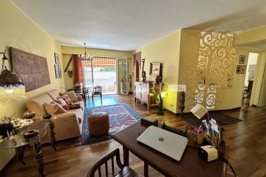 Appartement à vendre à Menton — Vue sur la ville — photo 3