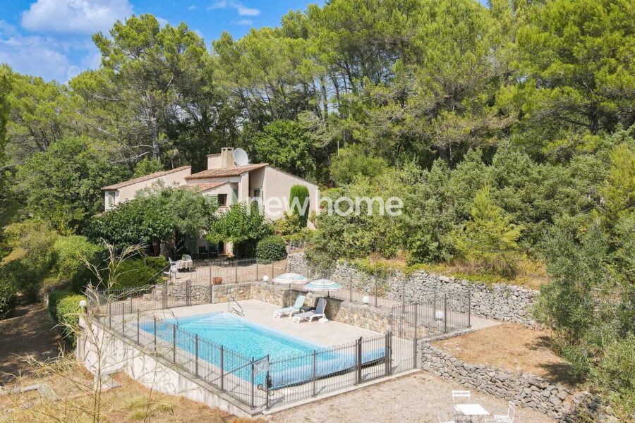 Maison à vendre à Seillans — Vue parc & jardin — photo 2