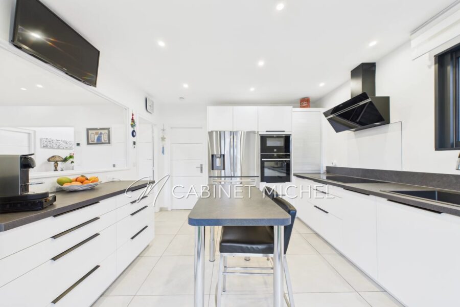 Maison à vendre à Grasse — Vue montagne — photo 10