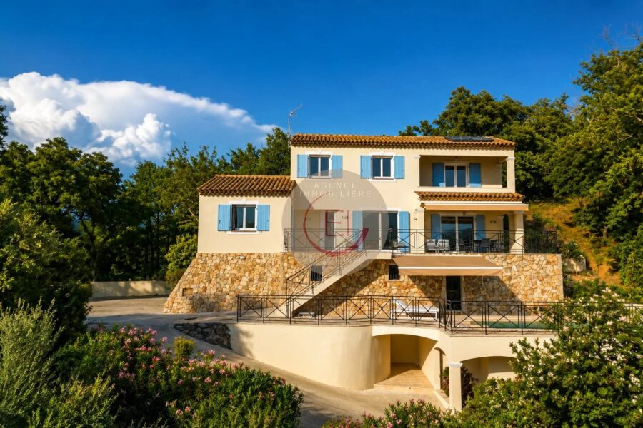 Maison à vendre à Les Adrets-de-l&rsquo;Estérel — Vue montagne — photo 6