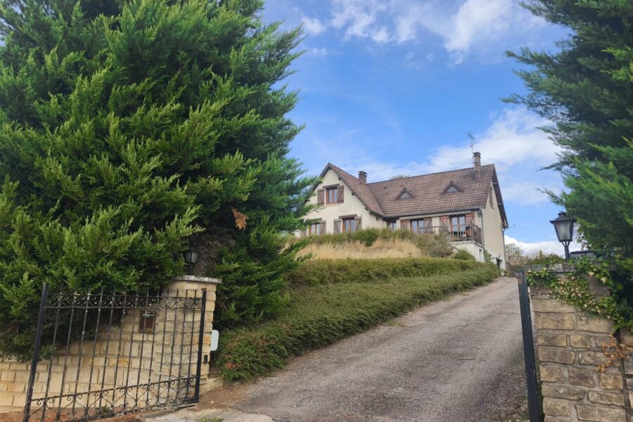 Maison à vendre à Moulins-Engilbert — Vue nature — photo 2