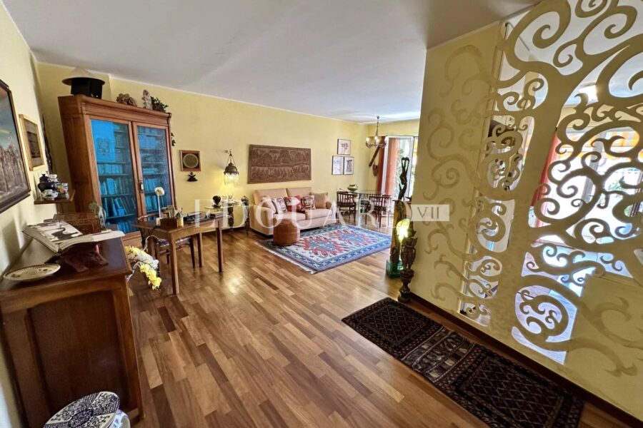 Appartement à vendre à Menton — Vue sur la ville — photo 2