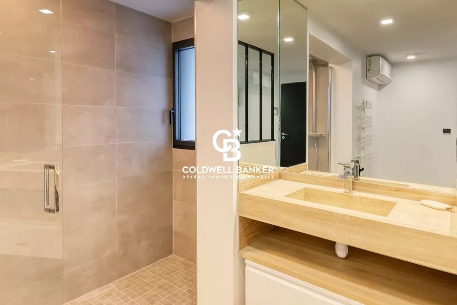 Maison à vendre à Saint-Georges-de-Didonne — Vue mer — photo 20