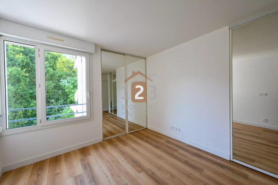 Appartement à vendre à Meylan — Vue montagne — photo 8