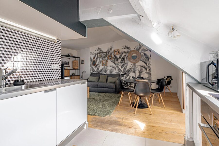 Appartement à vendre à Paris 1er arrondissement — Vue sur la ville — photo 7