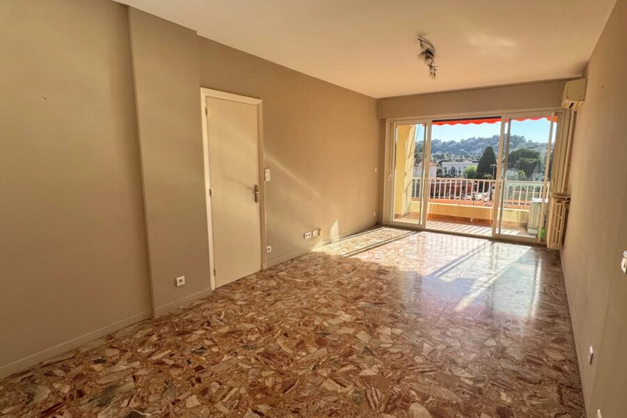 Appartement à vendre à Beaulieu-sur-Mer — Vue mer — photo 3
