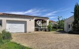 Maison à vendre à Saint-Georges-des-Coteaux — Vue parc & jardin — photo 14