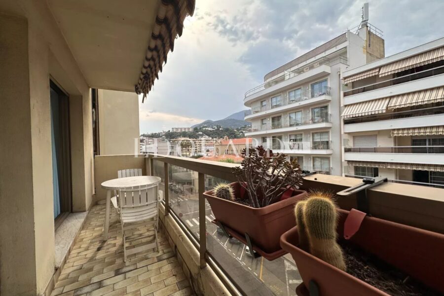 Appartement à vendre à Menton — Vue sur la ville — photo 10