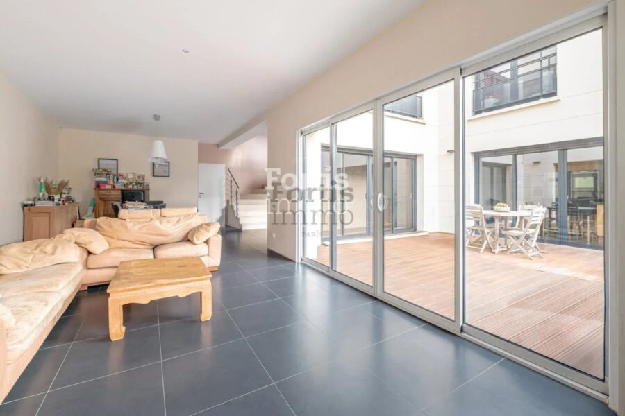 Maison à vendre à Bois-Colombes — Vue parc & jardin — photo 13
