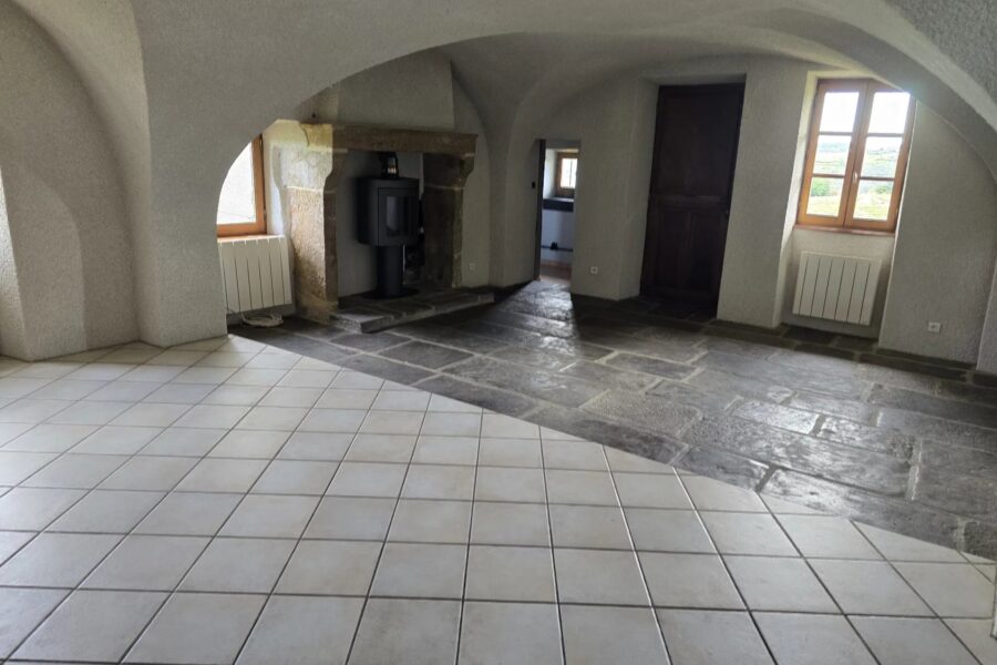 Maison à vendre à Apchat — Vue nature — photo 2