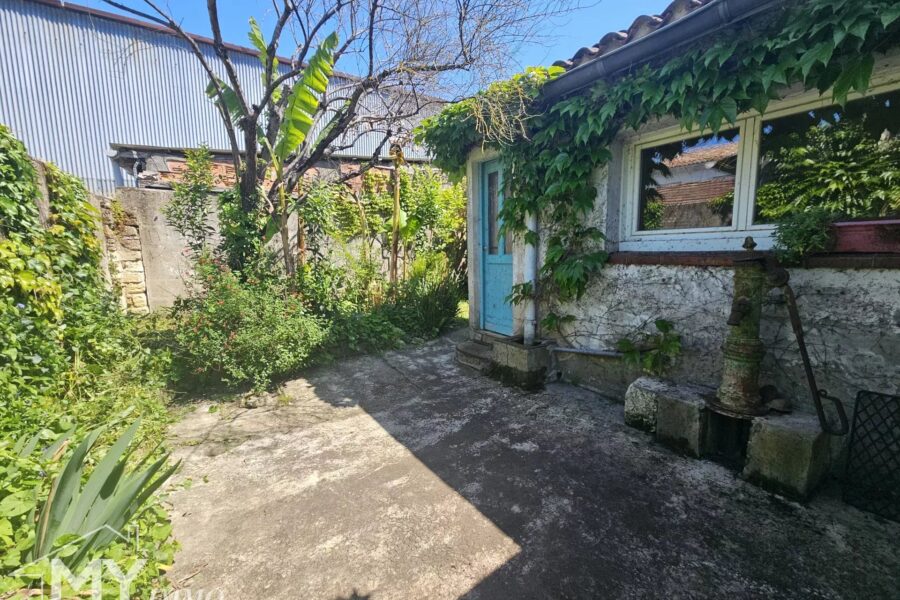 Maison à vendre à Sainte-Foy-la-Grande — Vue parc & jardin — photo 13