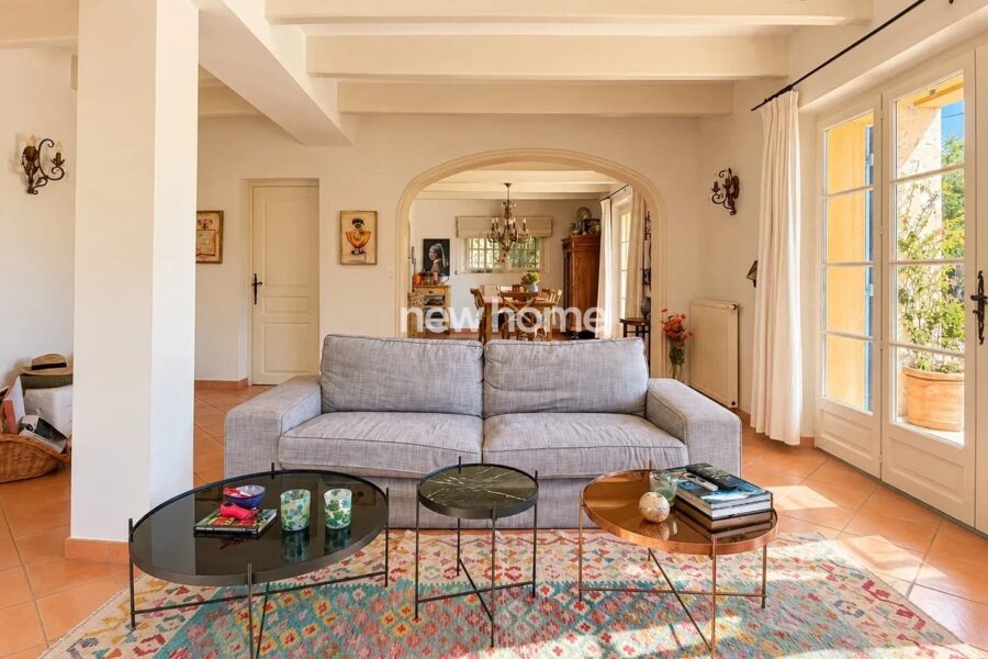 Maison à vendre à Tourrettes — Vue montagne — photo 10