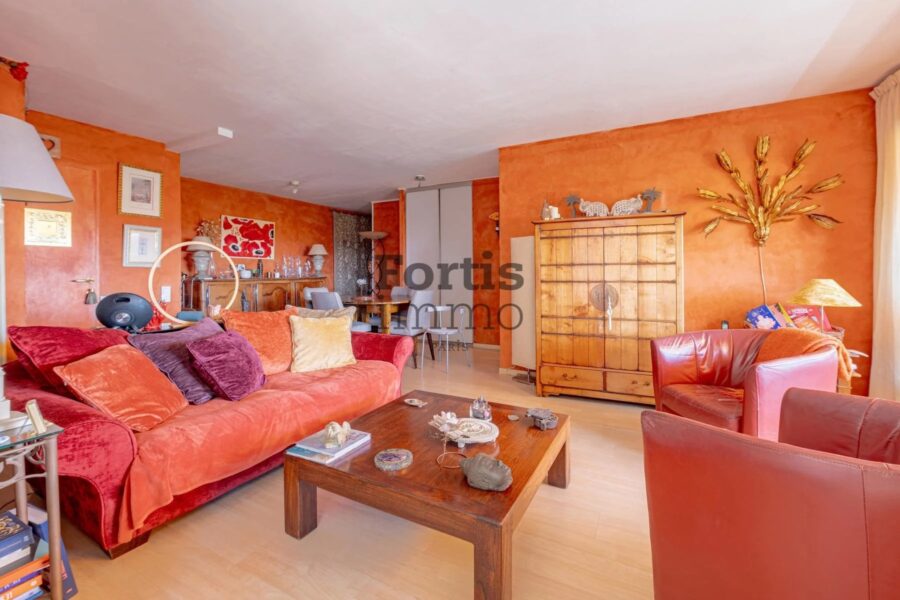 Appartement à vendre à Issy-les-Moulineaux — Vue sur la ville — photo 8
