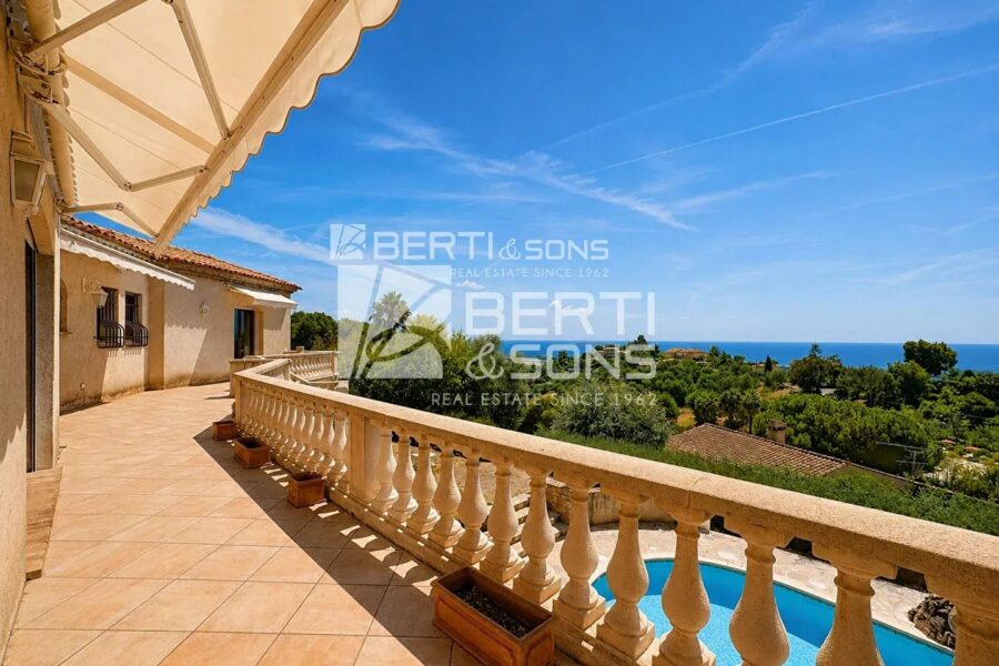 Maison à vendre à Mandelieu-la-Napoule — Vue mer — photo 4