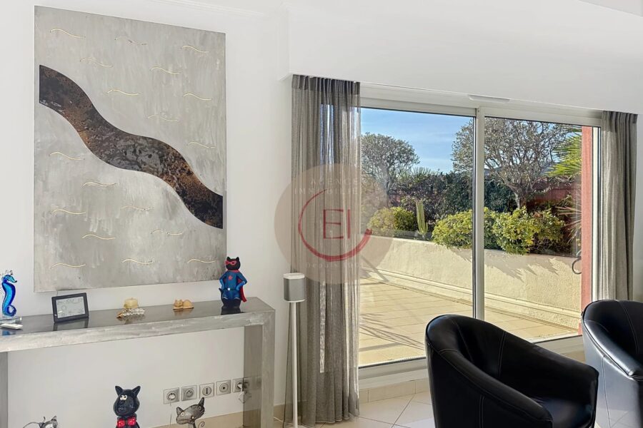 Appartement à vendre à Mandelieu-la-Napoule — Vue golf — photo 15