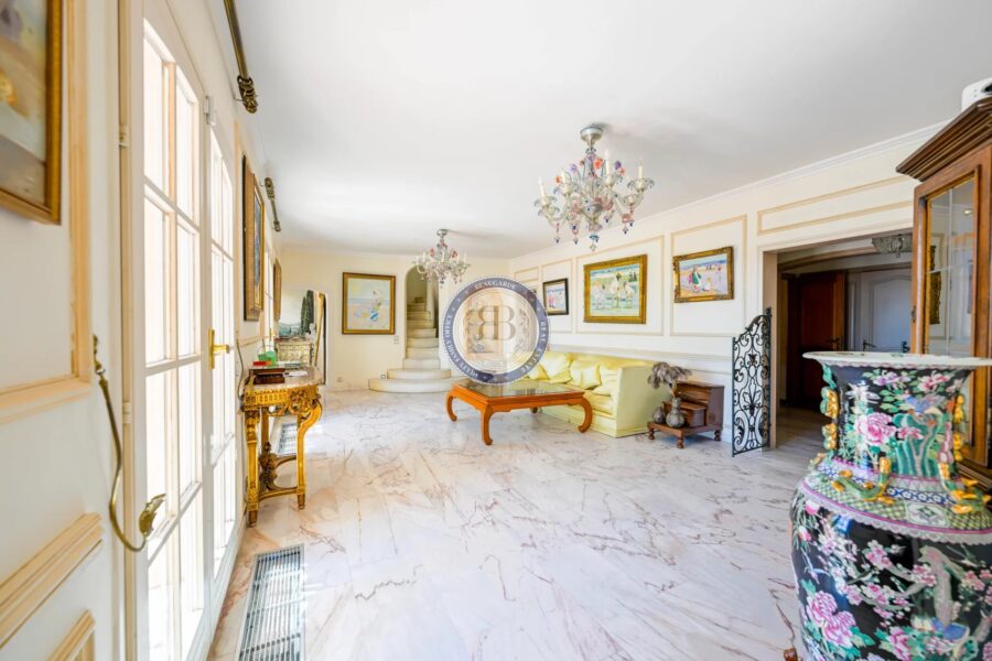Maison à vendre à Vallauris — Vue mer — photo 9
