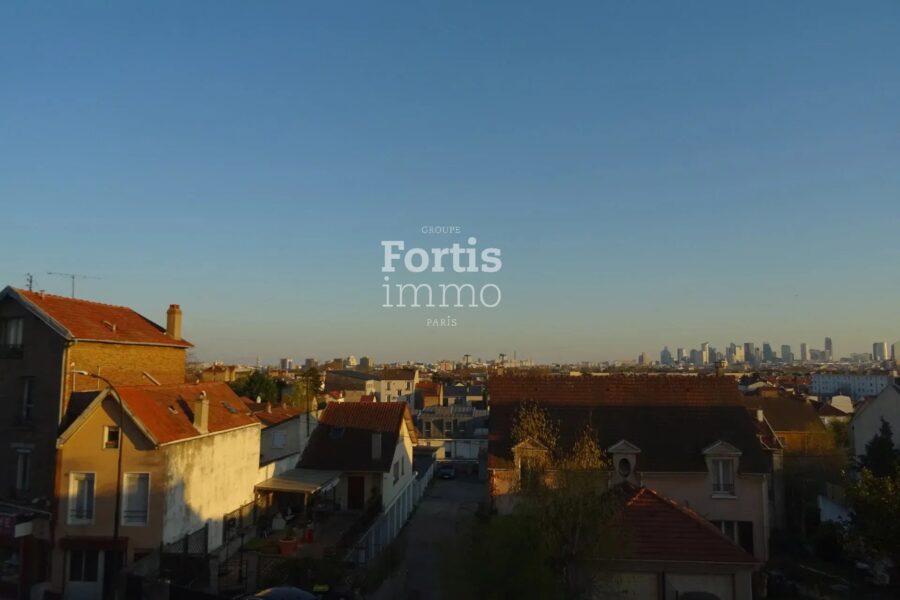 Appartement à vendre à Argenteuil — Vue sur la ville — photo 1