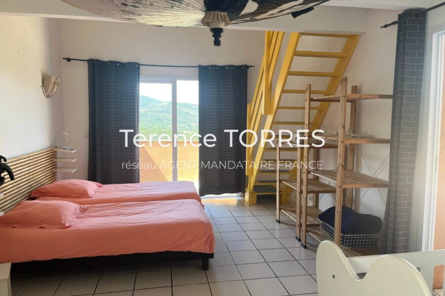 Maison à vendre à Le Plan-de-la-Tour — Vue montagne — photo 14