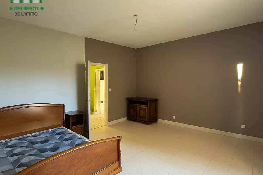 Maison à vendre à Saint-Étienne — Vue parc & jardin — photo 19
