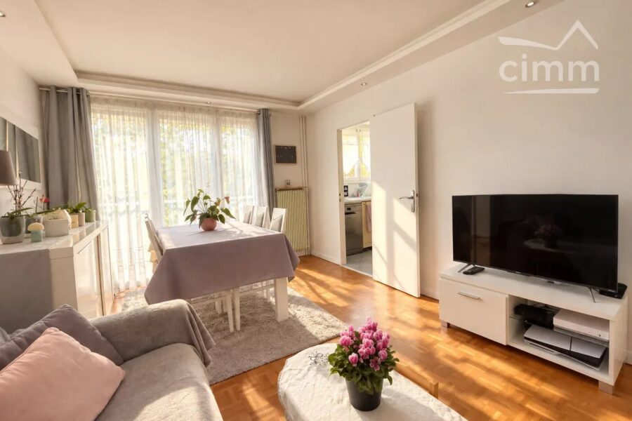 Appartement à vendre à Versailles — Vue sur la ville — photo 2