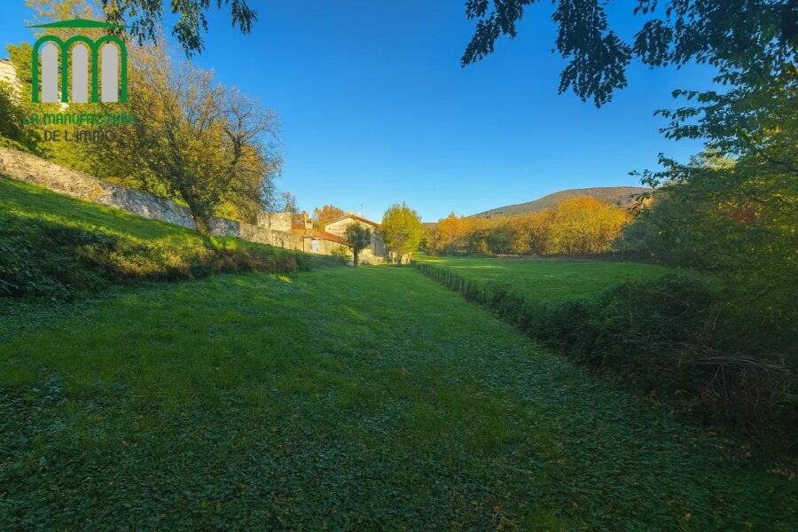 Maison à vendre à Saint-Étienne — Vue parc & jardin — photo 5