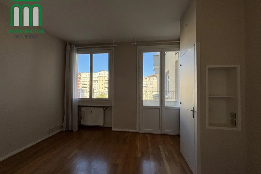 Appartement à vendre à Saint-Étienne — Vue sur la ville — photo 24