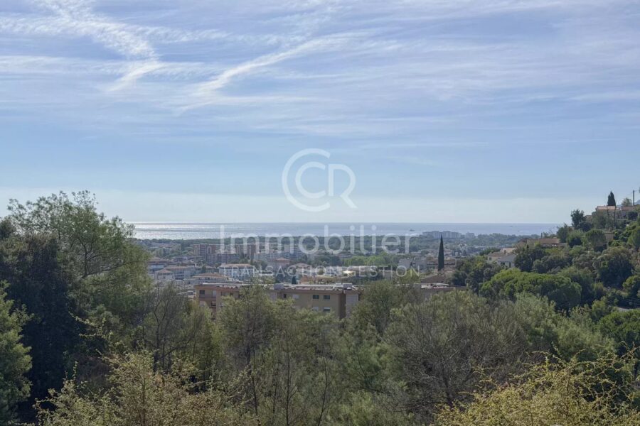 Appartement à vendre à Mandelieu-la-Napoule — Vue mer — photo 1