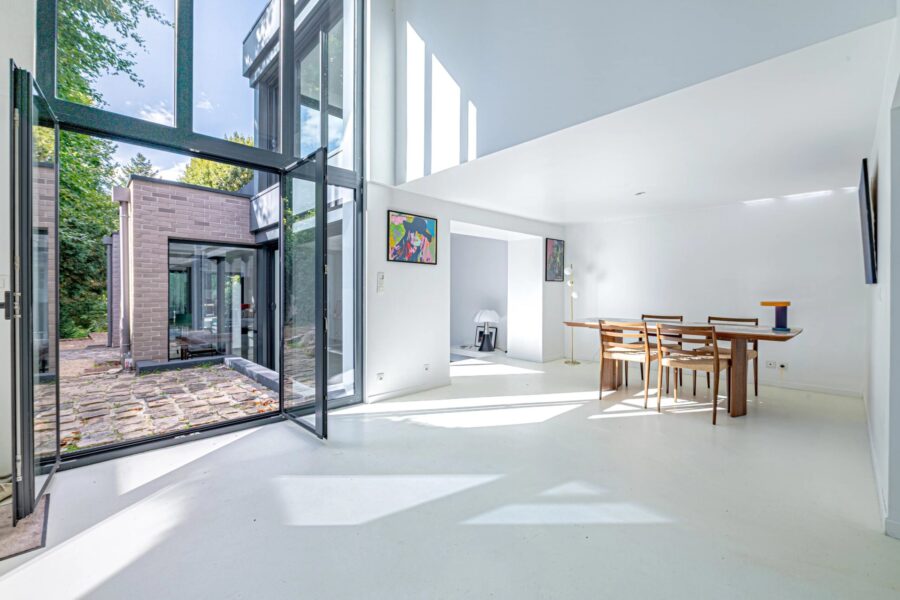 Appartement à vendre à La Celle-Saint-Cloud — Vue parc & jardin — photo 2